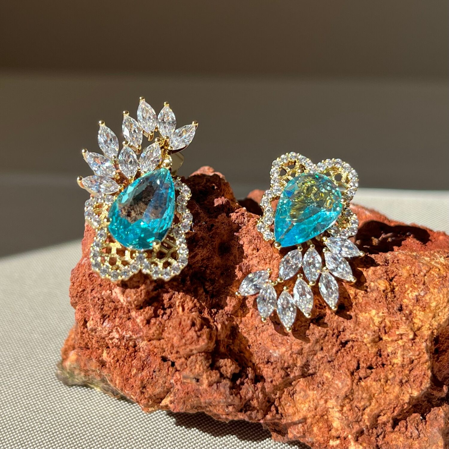 Aquamarine taş pırlanta montür xuping küpe