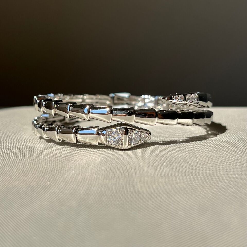 Pırlanta montür yılan figür vıp flexi kelepçe