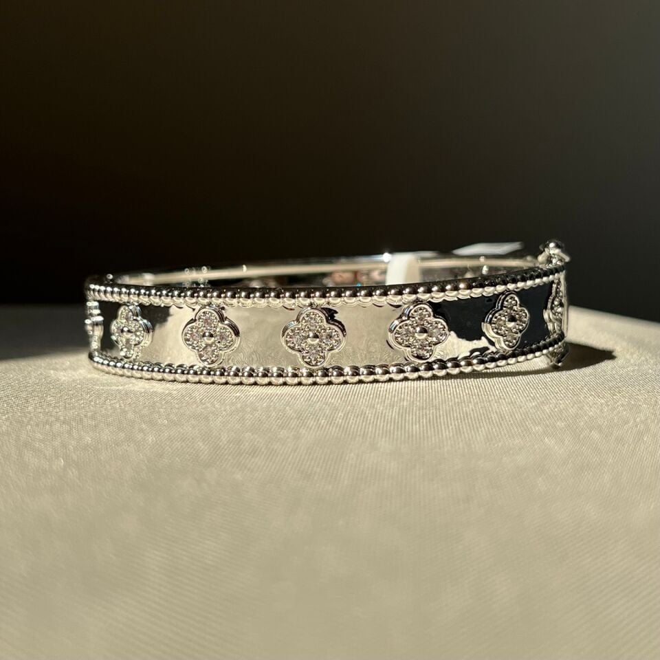 Pırlanta işçiliği vıp kelepçe