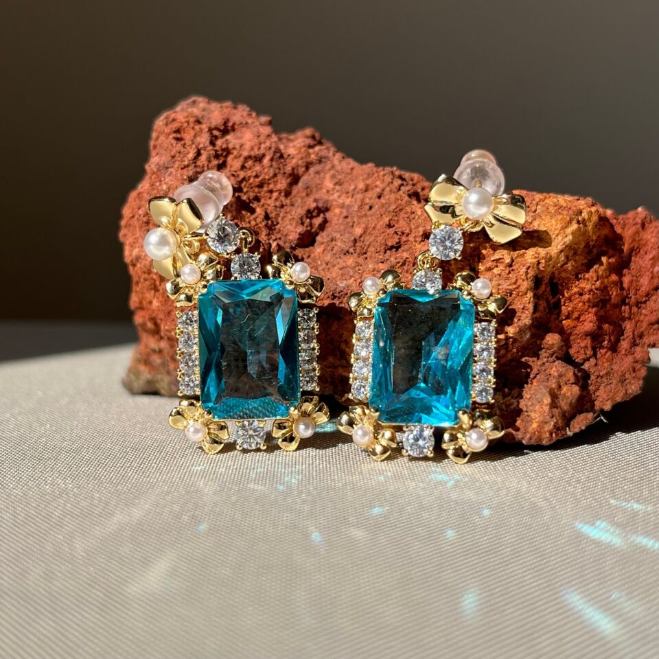 Aquamarine taş renk inci xuping küpe