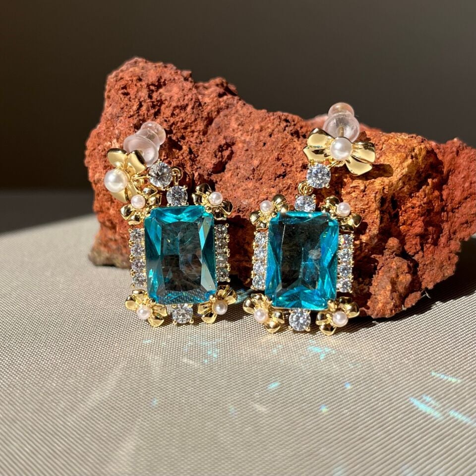 Aquamarine taş renk inci xuping küpe