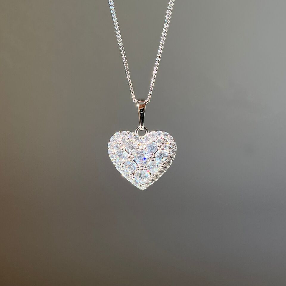 Round pırlanta işçiliği xuping kolye