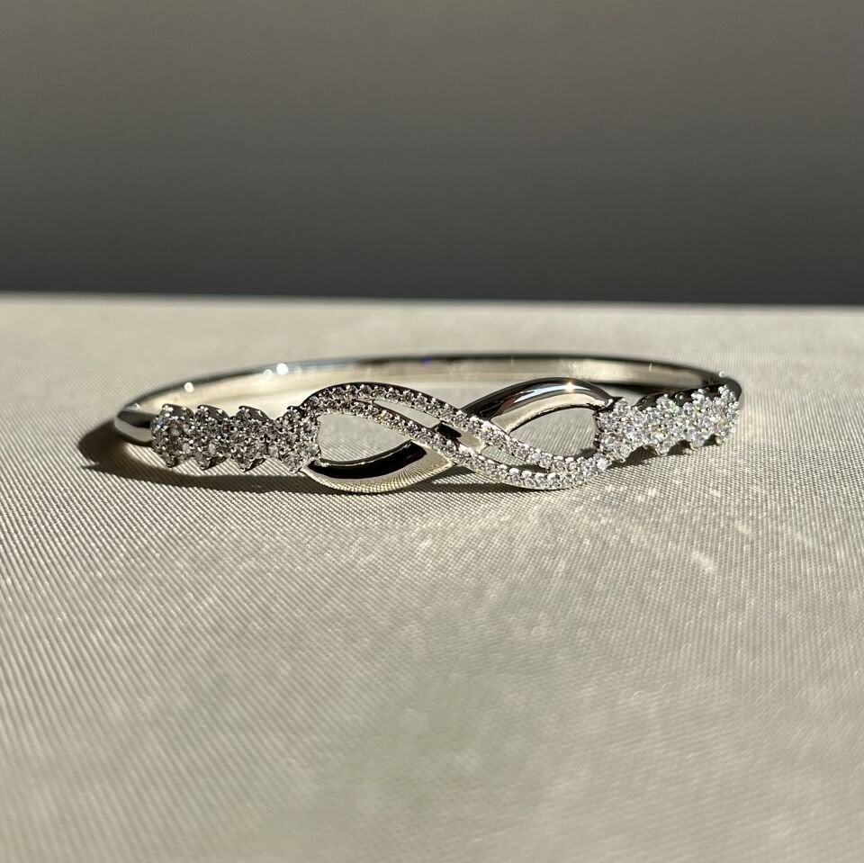 Pırlanta montür sonsuzluk xuping kelepçe