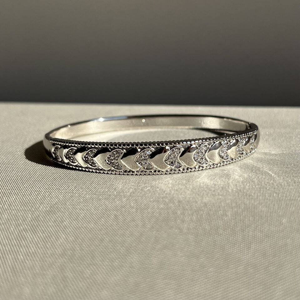 Pırlanta montür kalp xuping kelepçe