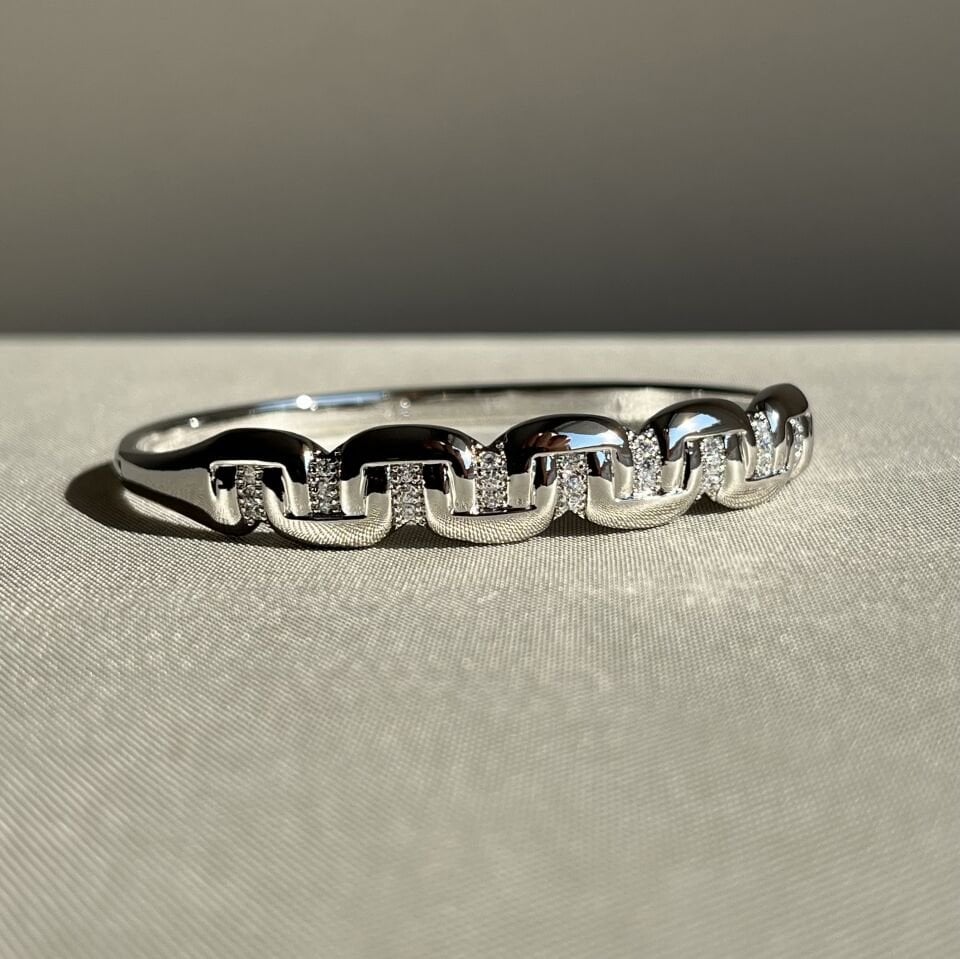 Pırlanta işçiliği xuping kelepçe