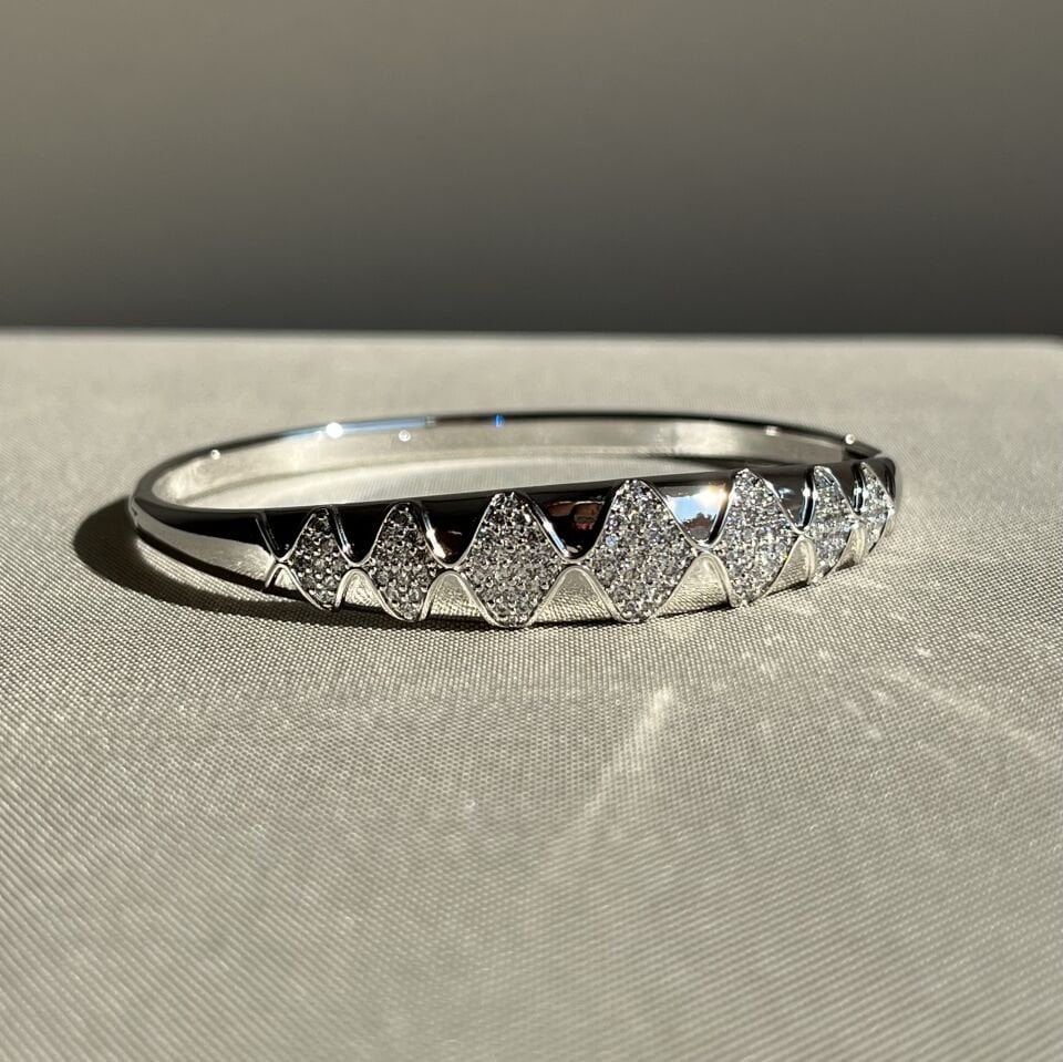 Pırlanta işçiliği xuping kelepçe