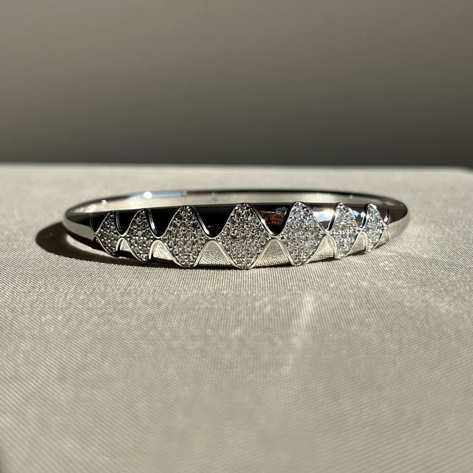 Pırlanta işçiliği xuping kelepçe