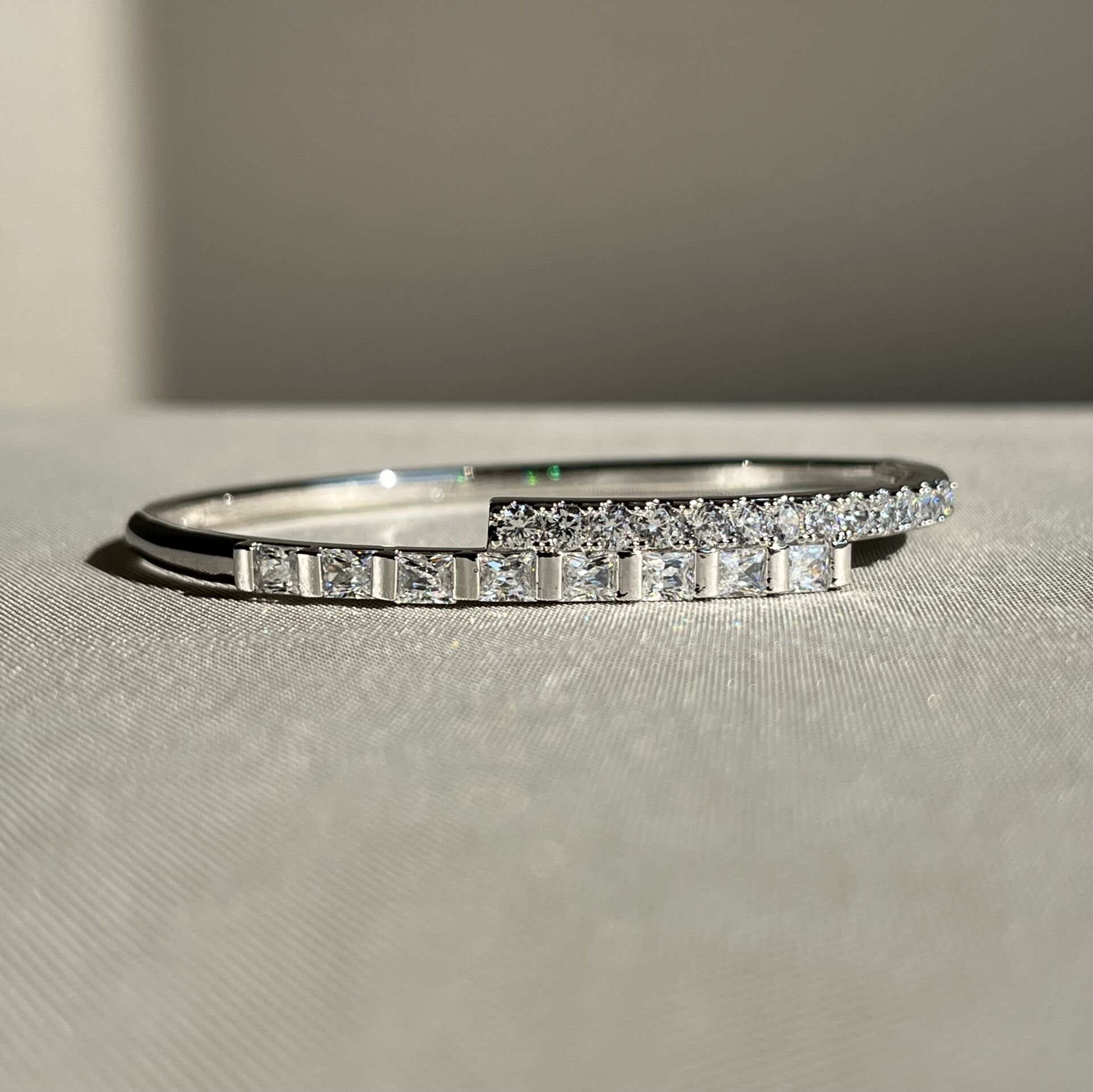 Baget pırlanta montür suyolu xuping kelepçe