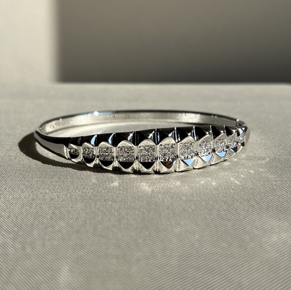 Pırlanta işçiliği xuping kelepçe