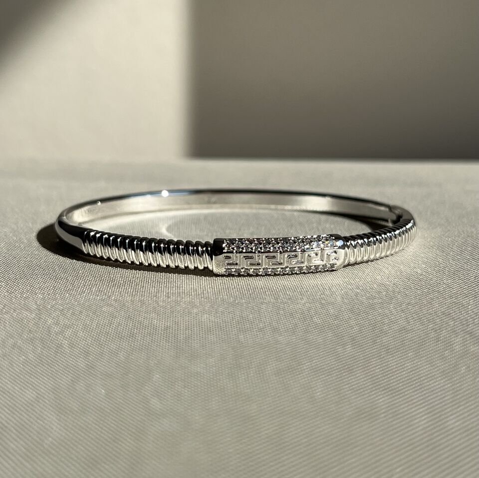 Pırlanta işçiliği xuping kelepçe