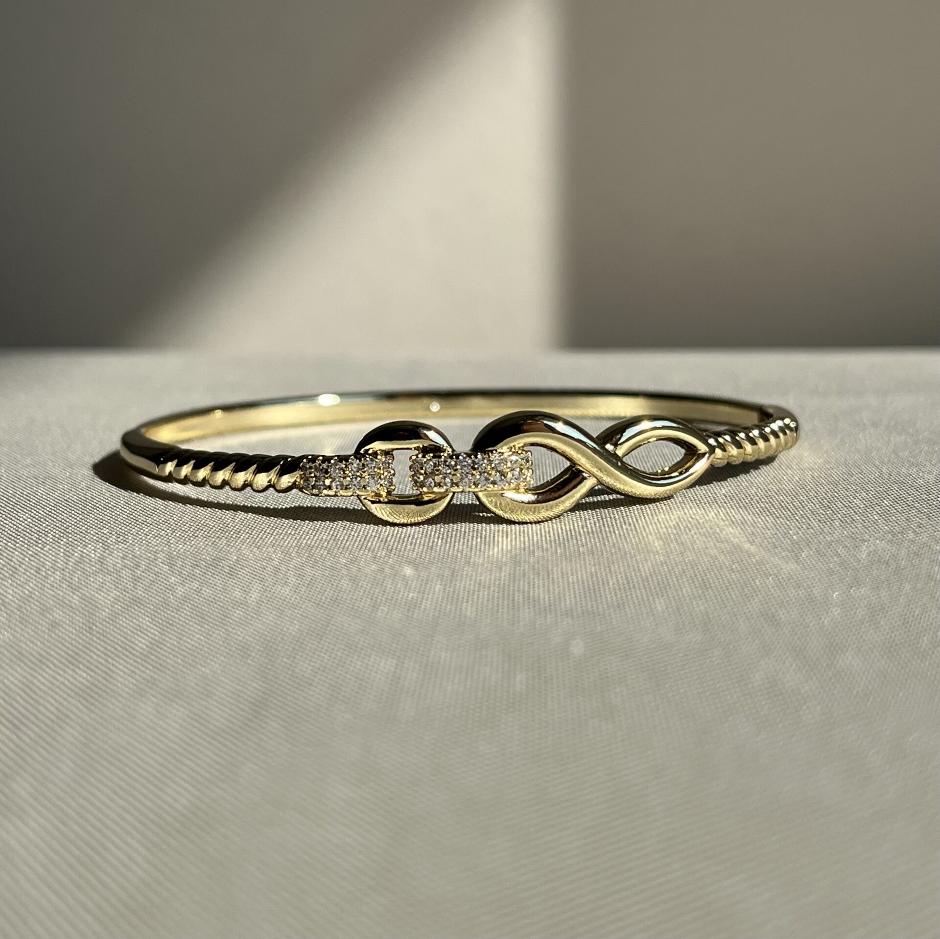 Pırlanta montür sonsuzluk xuping kelepçe