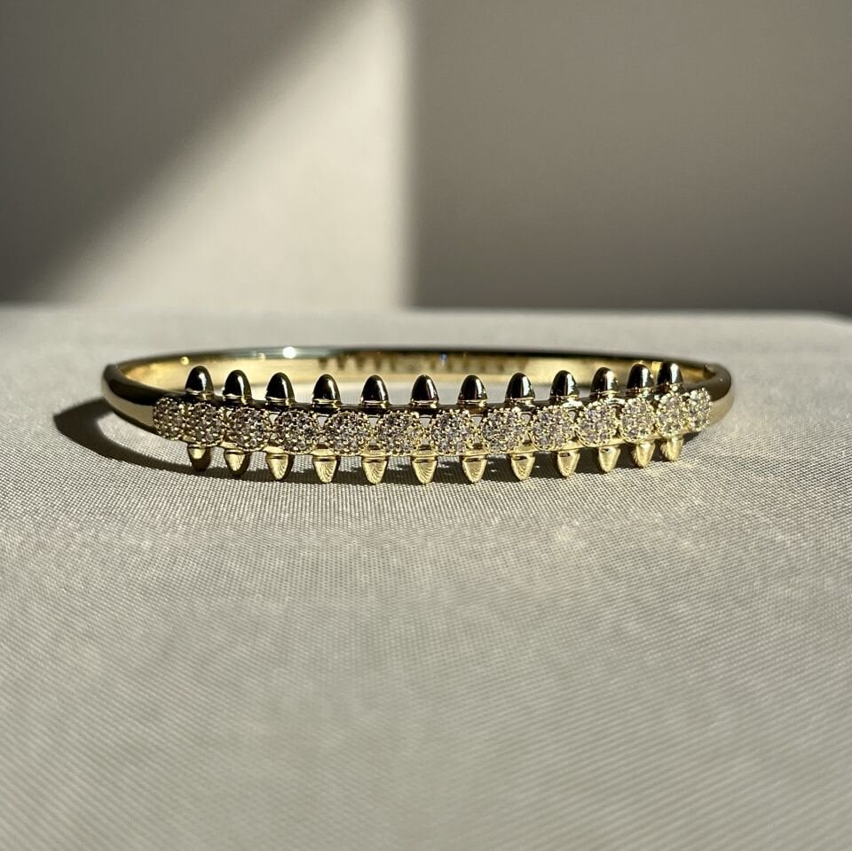 Pırlanta işçiliği xuping kelepçe