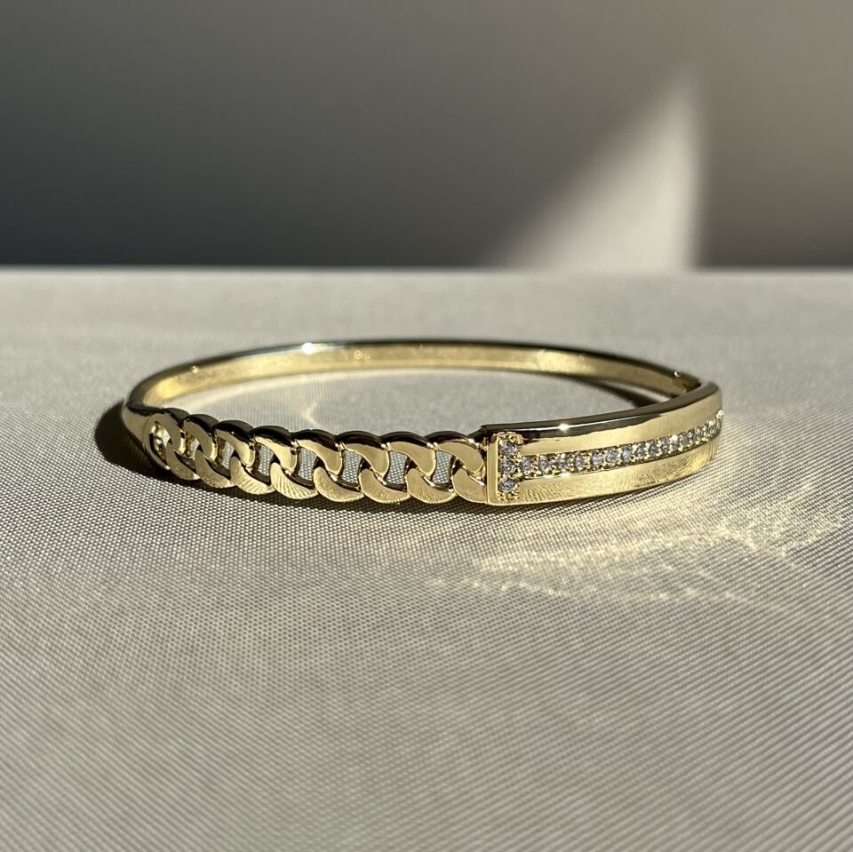 Pırlanta işçiliği xuping kelepçe (küçük boy 5,4 inç)