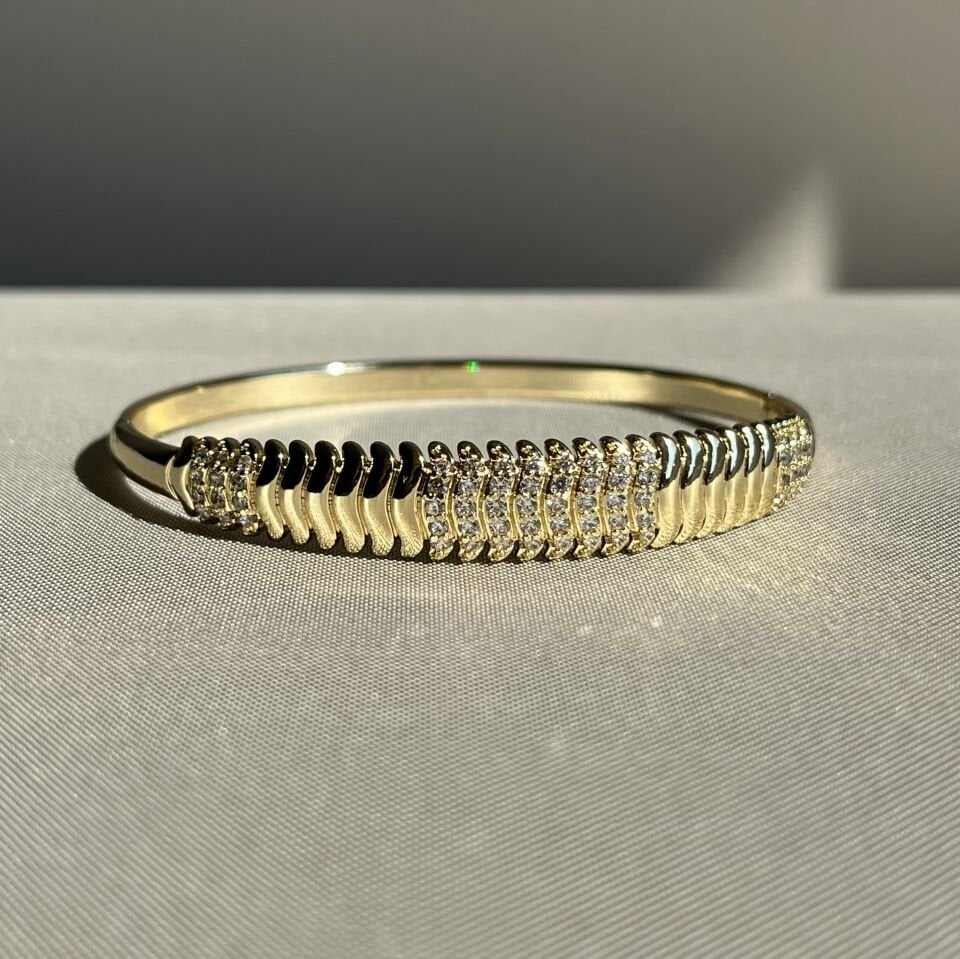 Pırlanta işçiliği balık sırtı xuping kelepçe