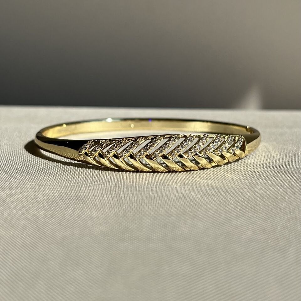 Pırlanta işçiliği xuping kelepçe