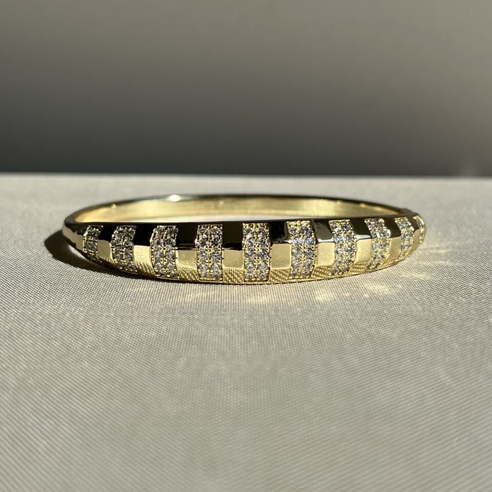 Pırlanta işçiliği xuping kelepçe