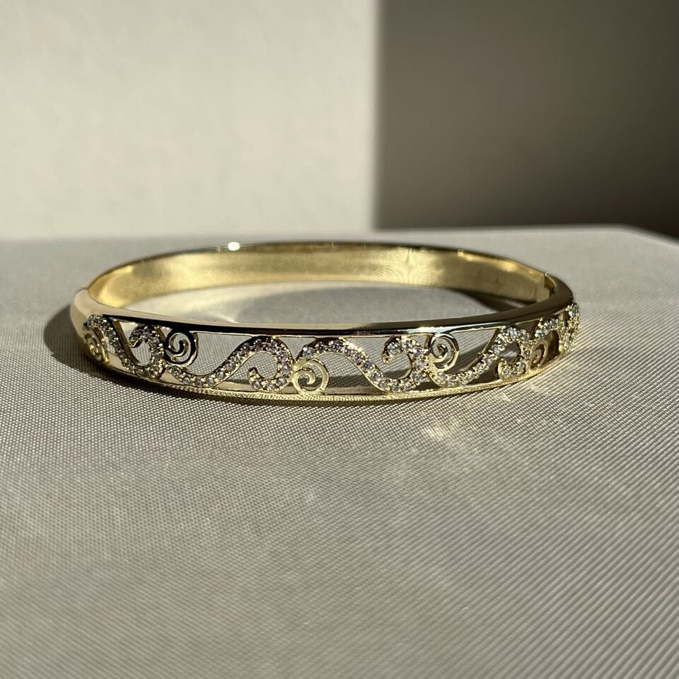 Pırlanta işçiliği xuping kelepçe