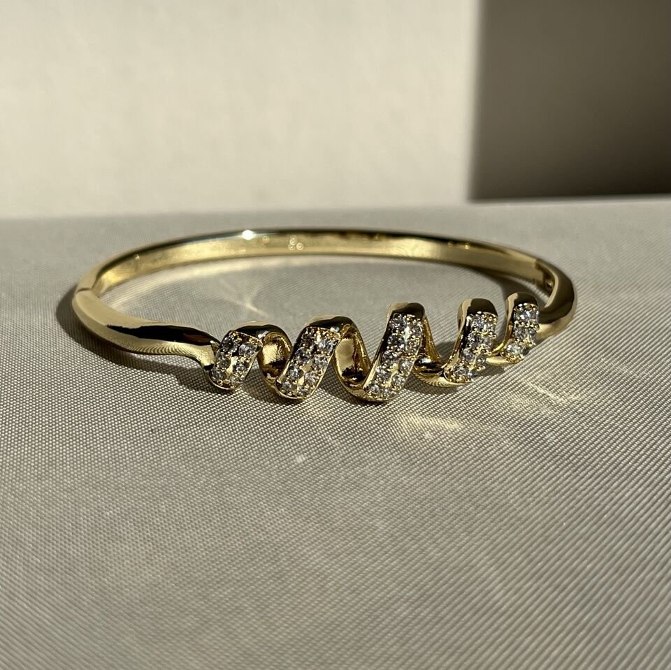 Pırlanta işçiliği xuping kelepçe