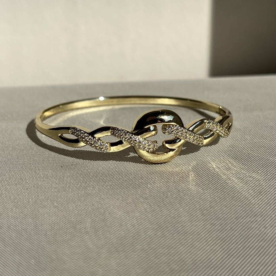 Pırlanta işçiliği xuping kelepçe