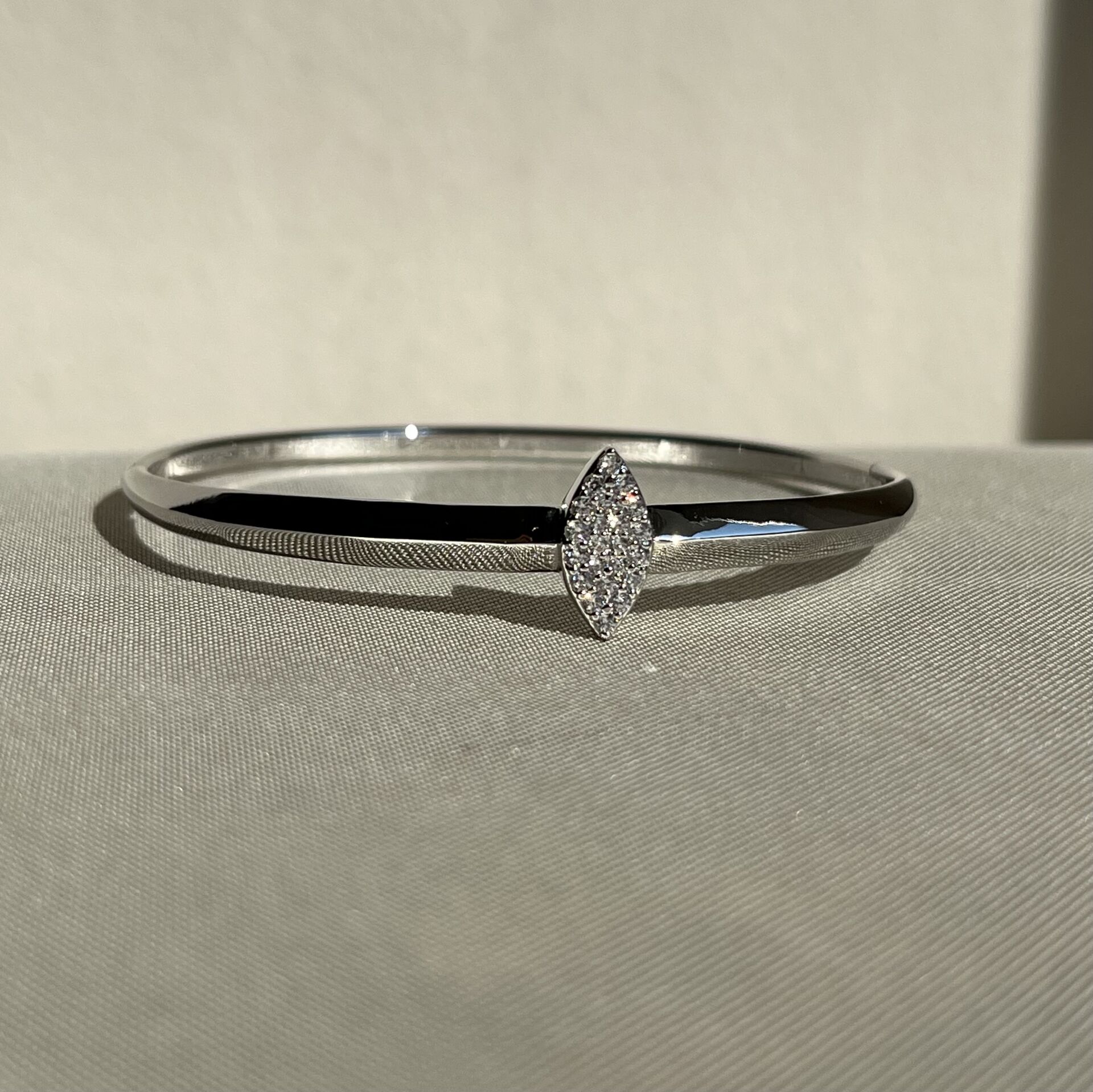 Markiz pırlanta montür xuping kelepçe