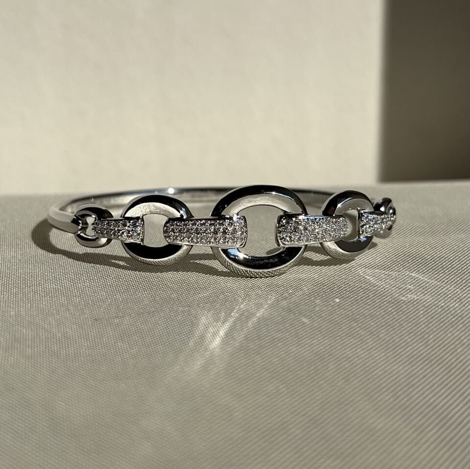 Pırlanta işçiliği xuping kelepçe