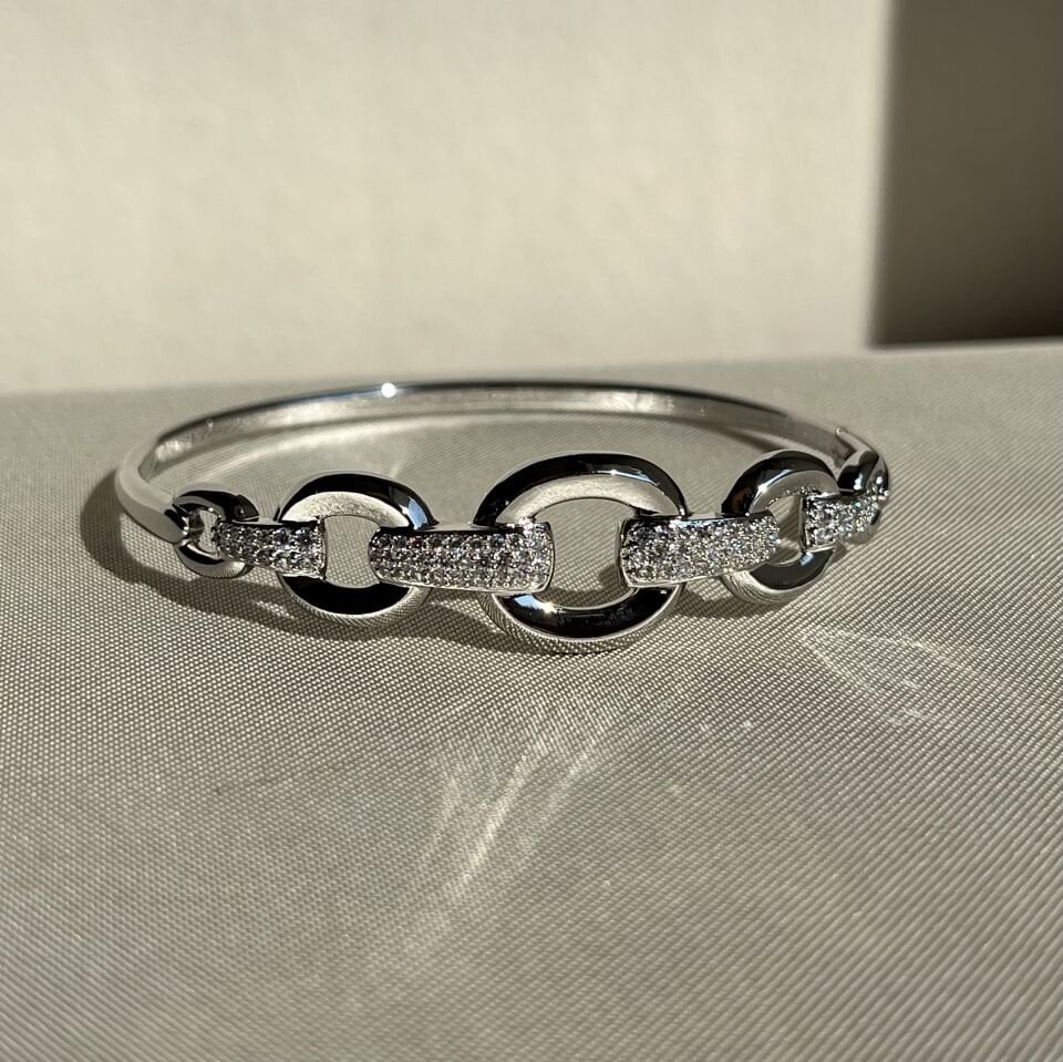 Pırlanta işçiliği xuping kelepçe