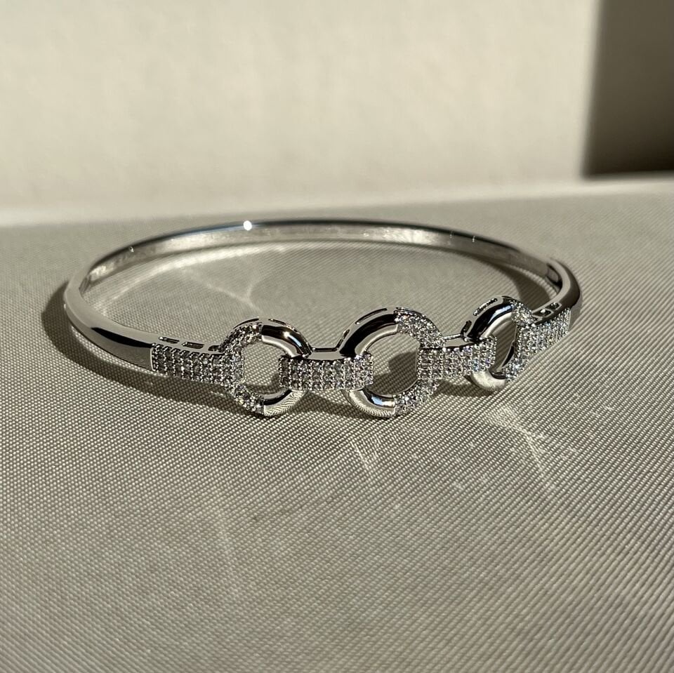 Pırlanta işçiliği xuping kelepçe