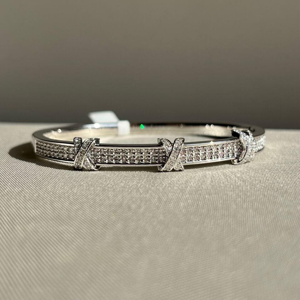 Pırlanta işçiliği tasarım vıp kelepçe