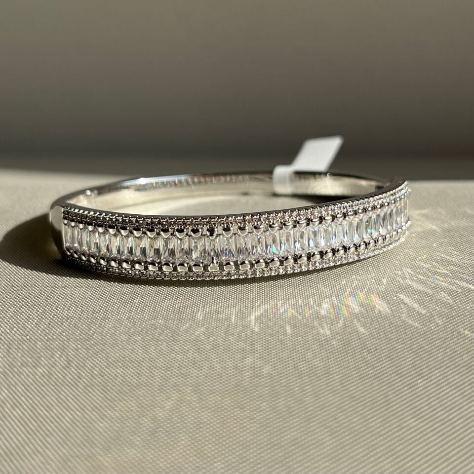 Baget pırlanta montür vıp kelepçe