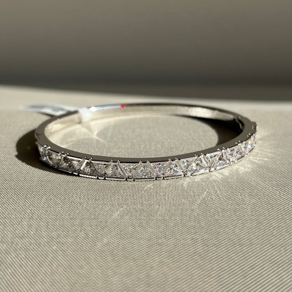 Triangle pırlanta montür vıp kelepçe