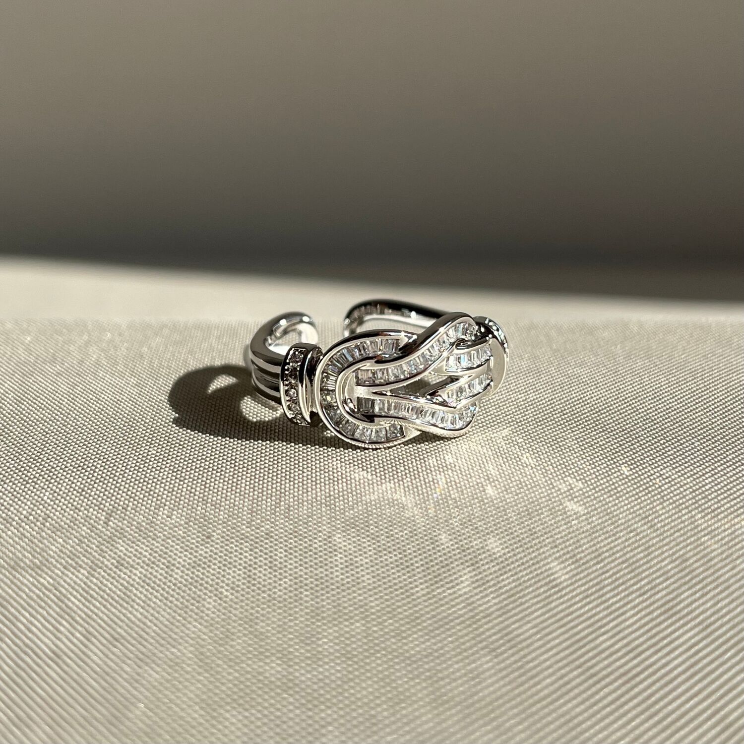 Baget pırlanta montür xuping yüzük