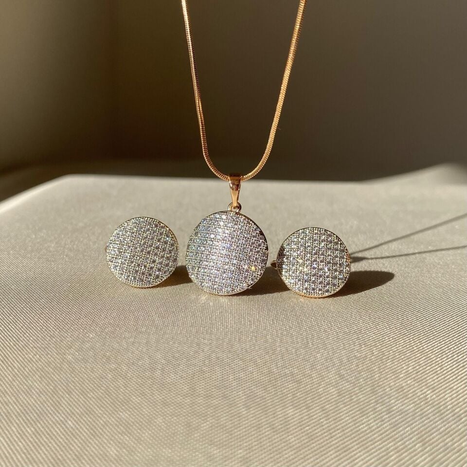 Pırlanta işçiliği kolye küpe xuping set
