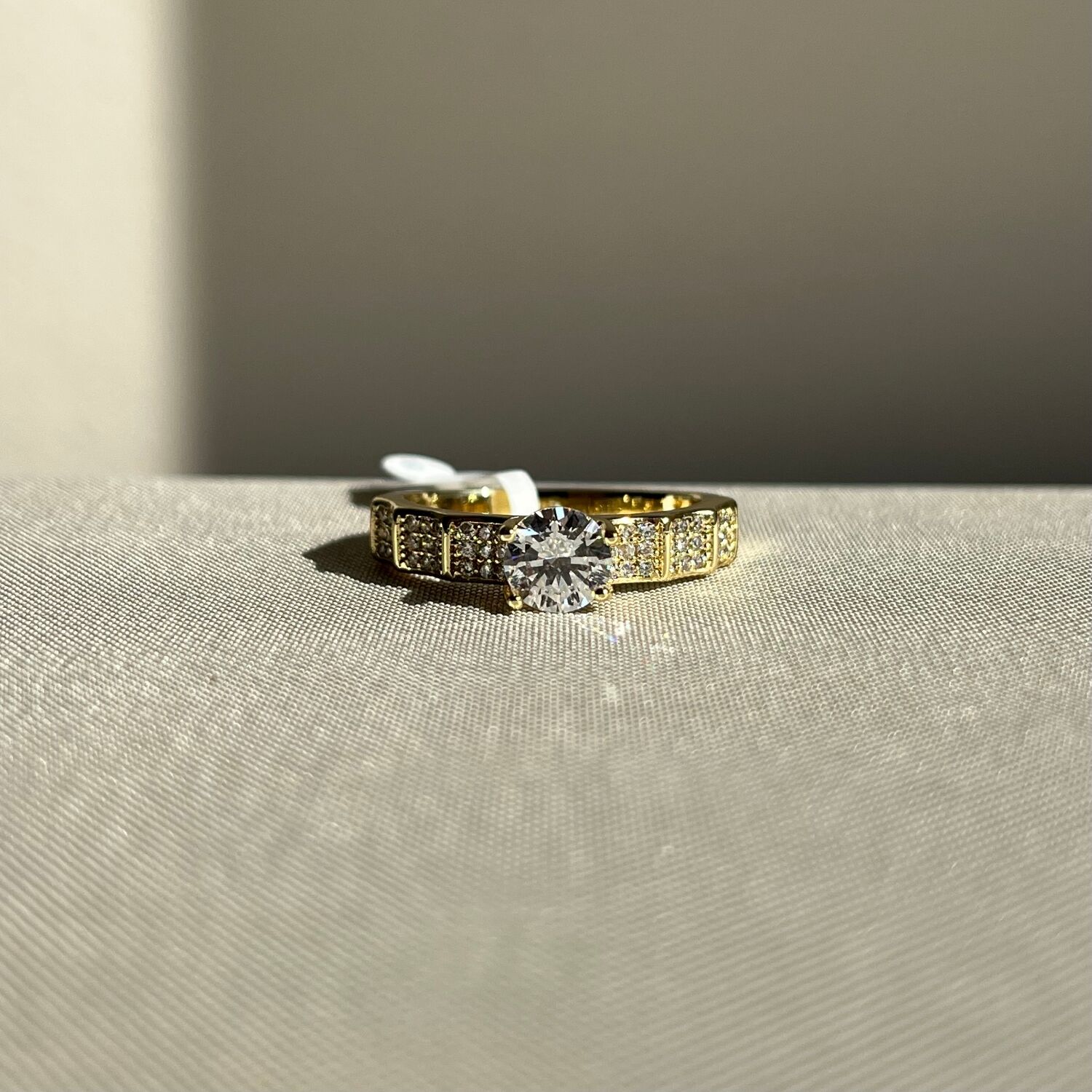 Pırlanta işçiliği xuping yüzük