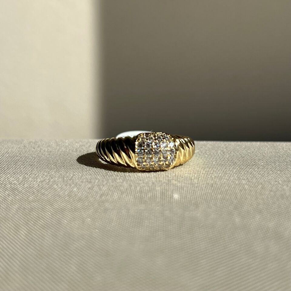 Pırlanta işçiliği xuping yüzük