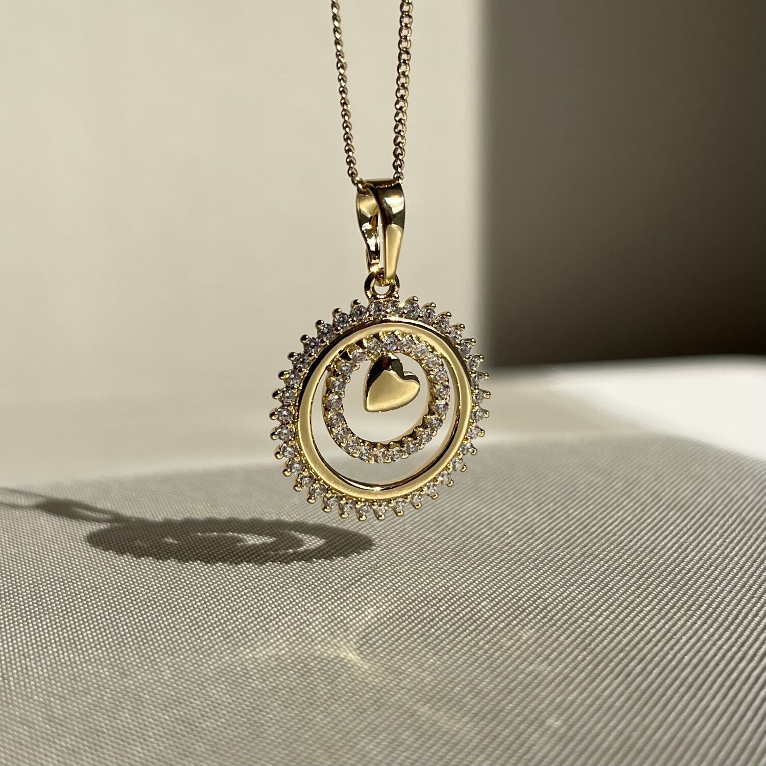 Pırlanta işçiliği kalp xuping kolye