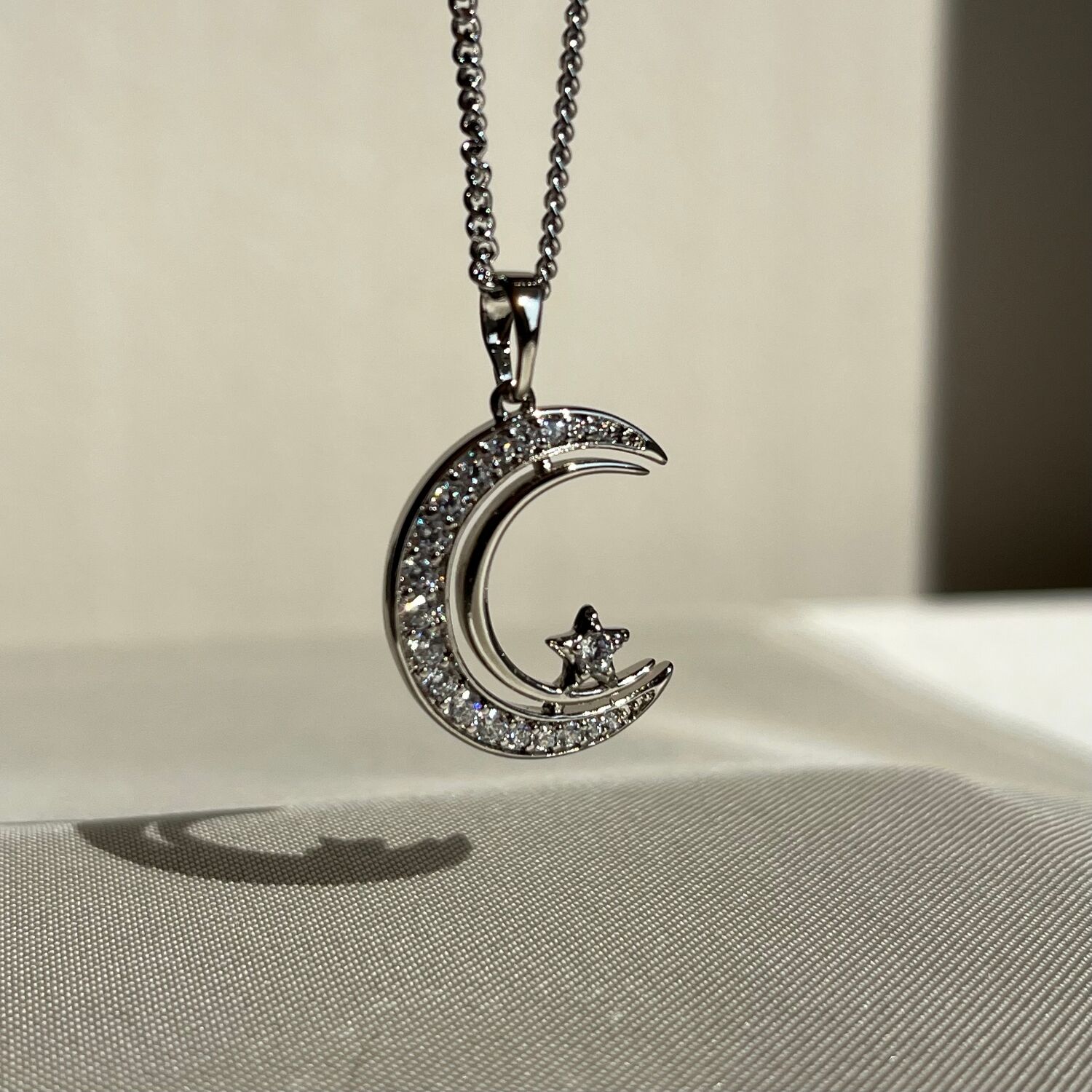 Pırlanta işçiliği ayyıldız xuping kolye