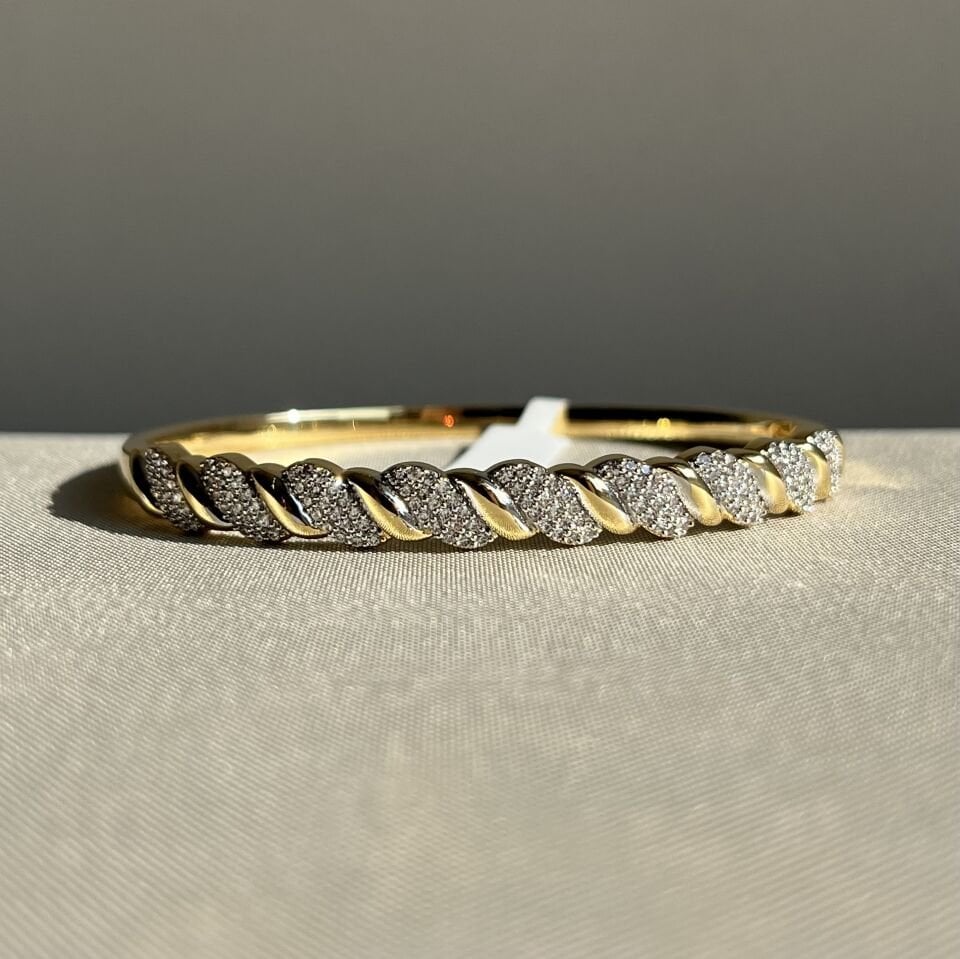 Pırlanta işçiliği elmas model vıp kelepçe