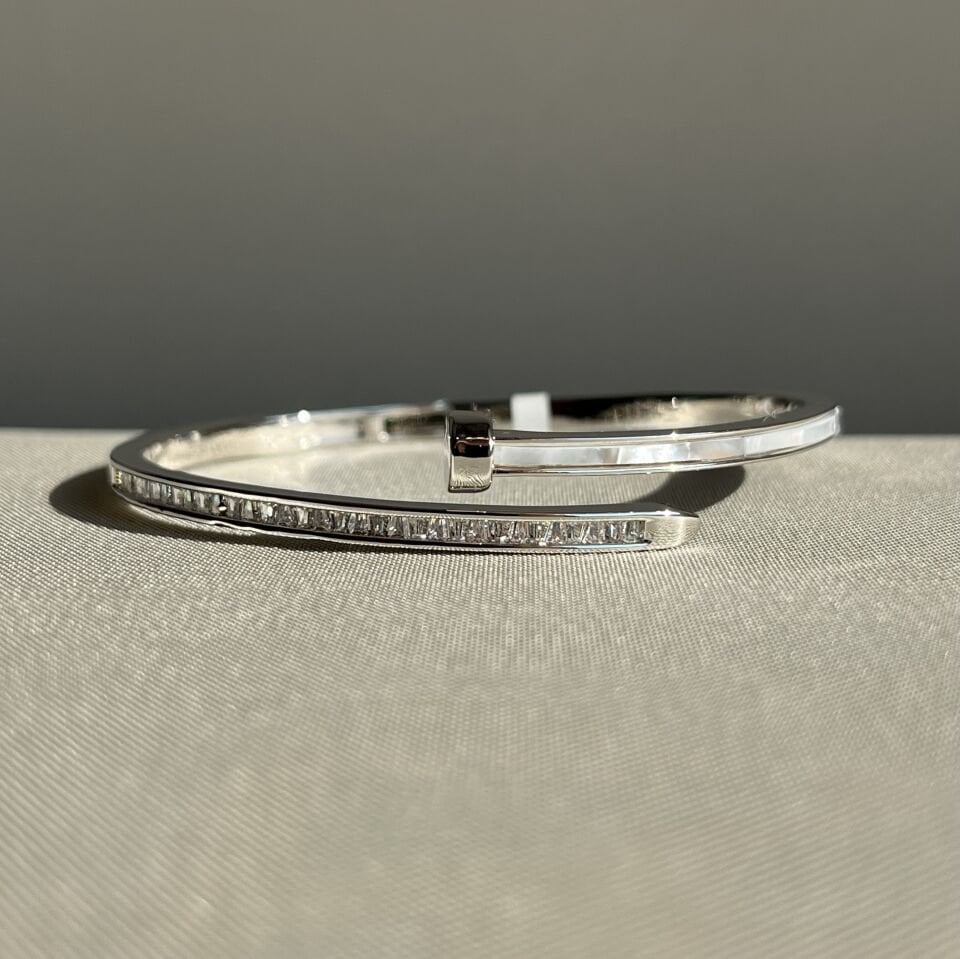 Baget pırlanta montür sedefli vıp kelepçe