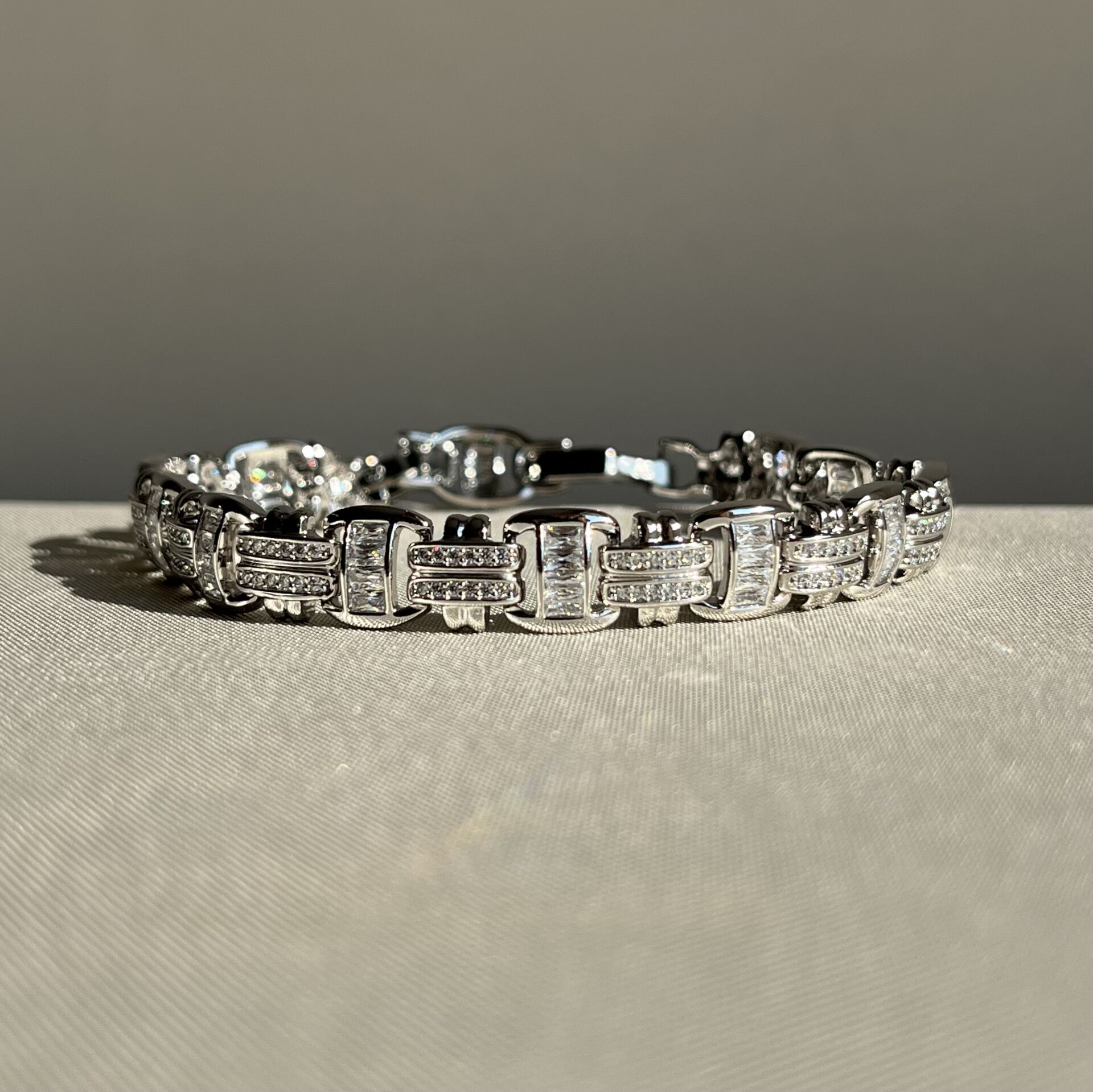 Baget pırlanta montür xuping bileklik