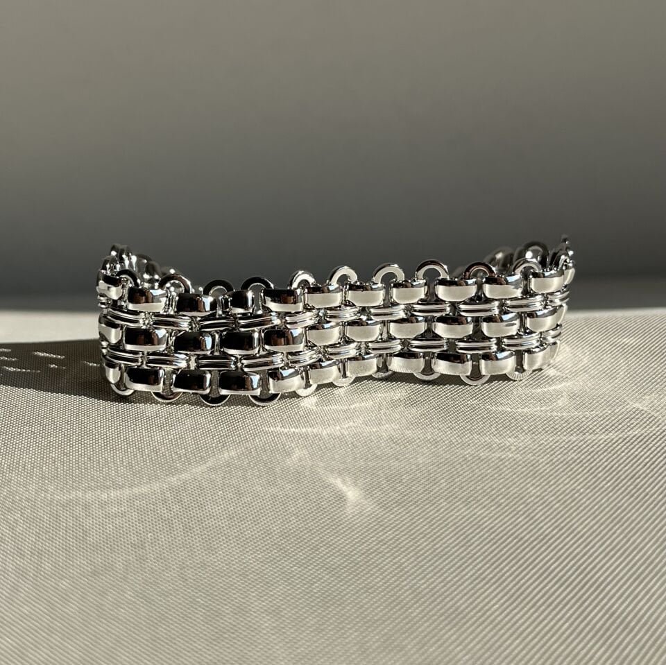 Altın işçiliği hallow xuping bileklik