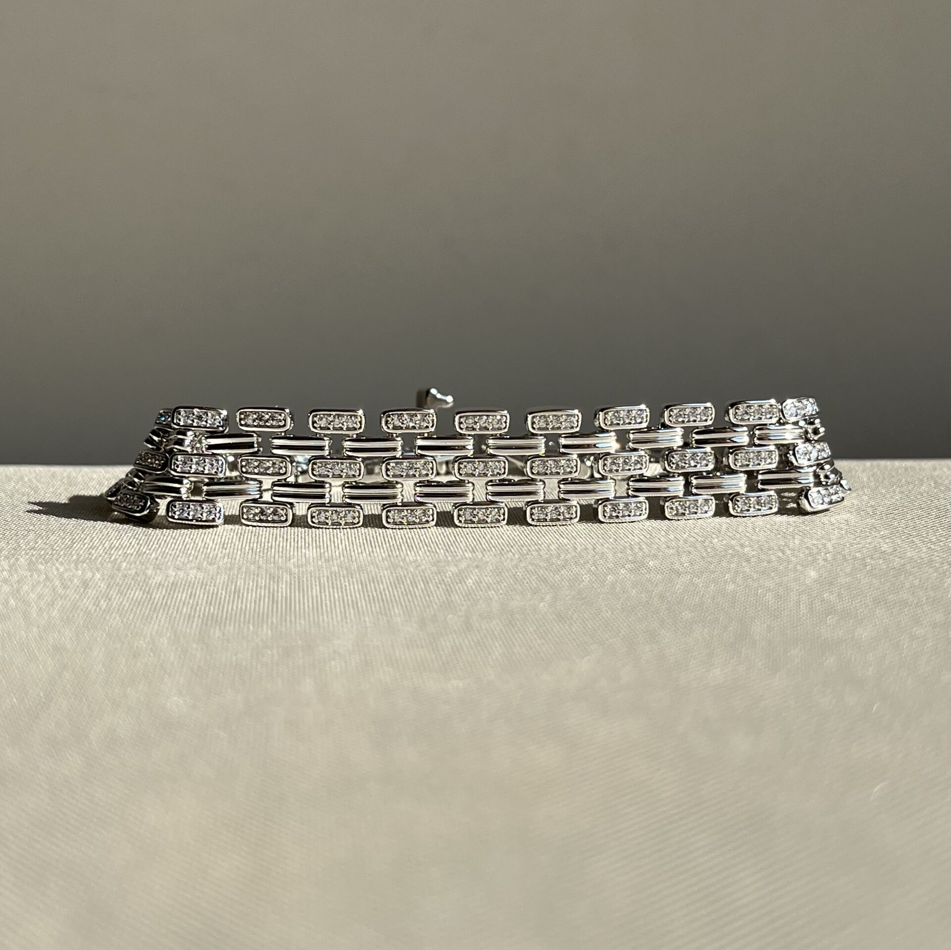 Tamtur pırlanta işçiliği hasır xuping bileklik