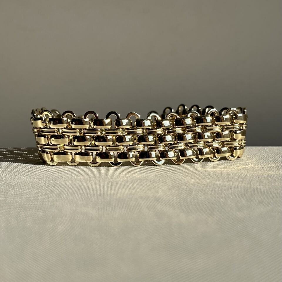 Altın işçiliği hasır model xuping bileklik