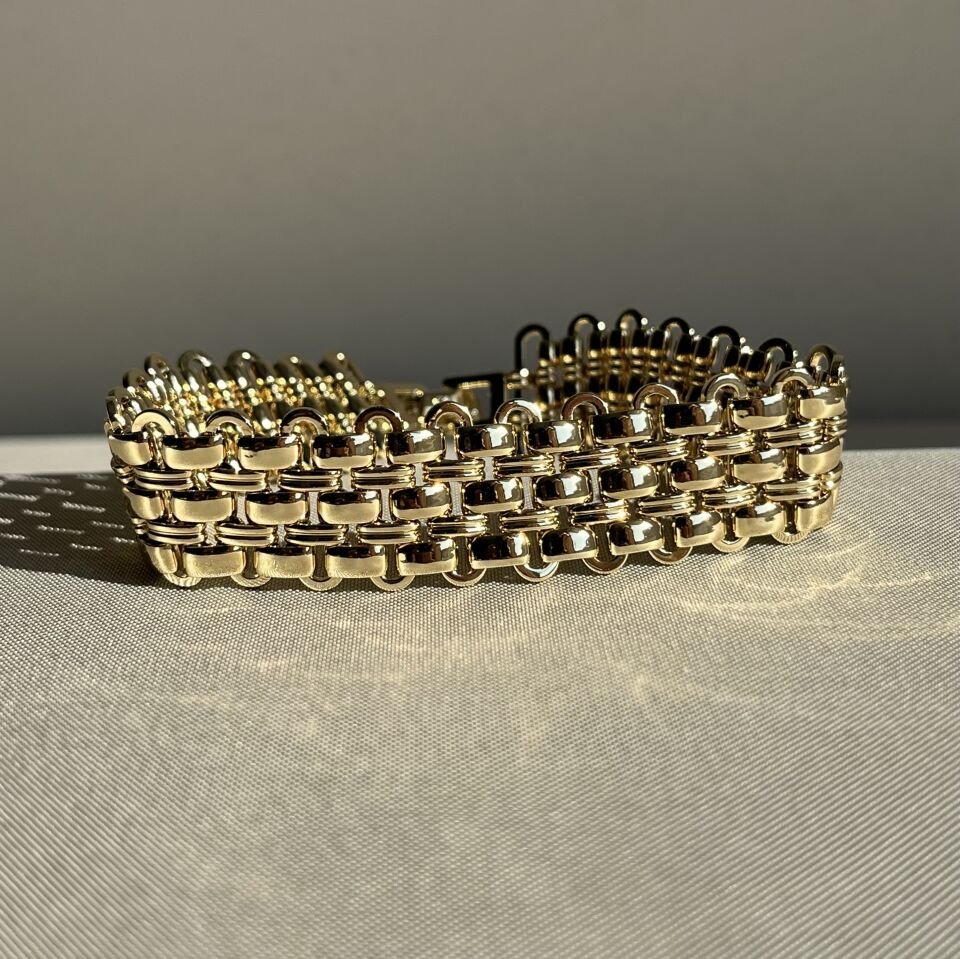 Altın işçiliği hasır model xuping bileklik