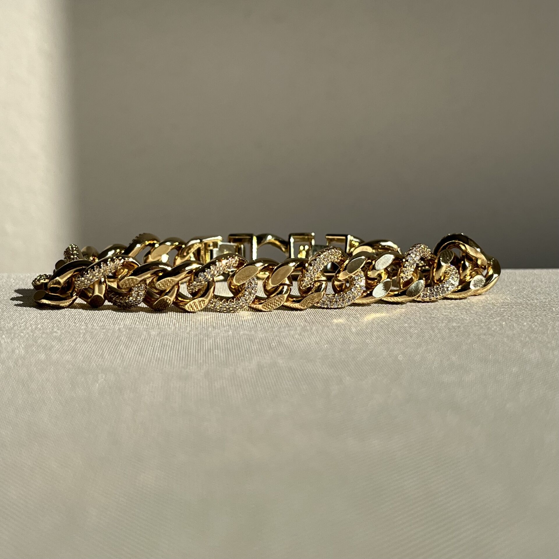 Pırlanta işçiliği gurmet xuping bileklik