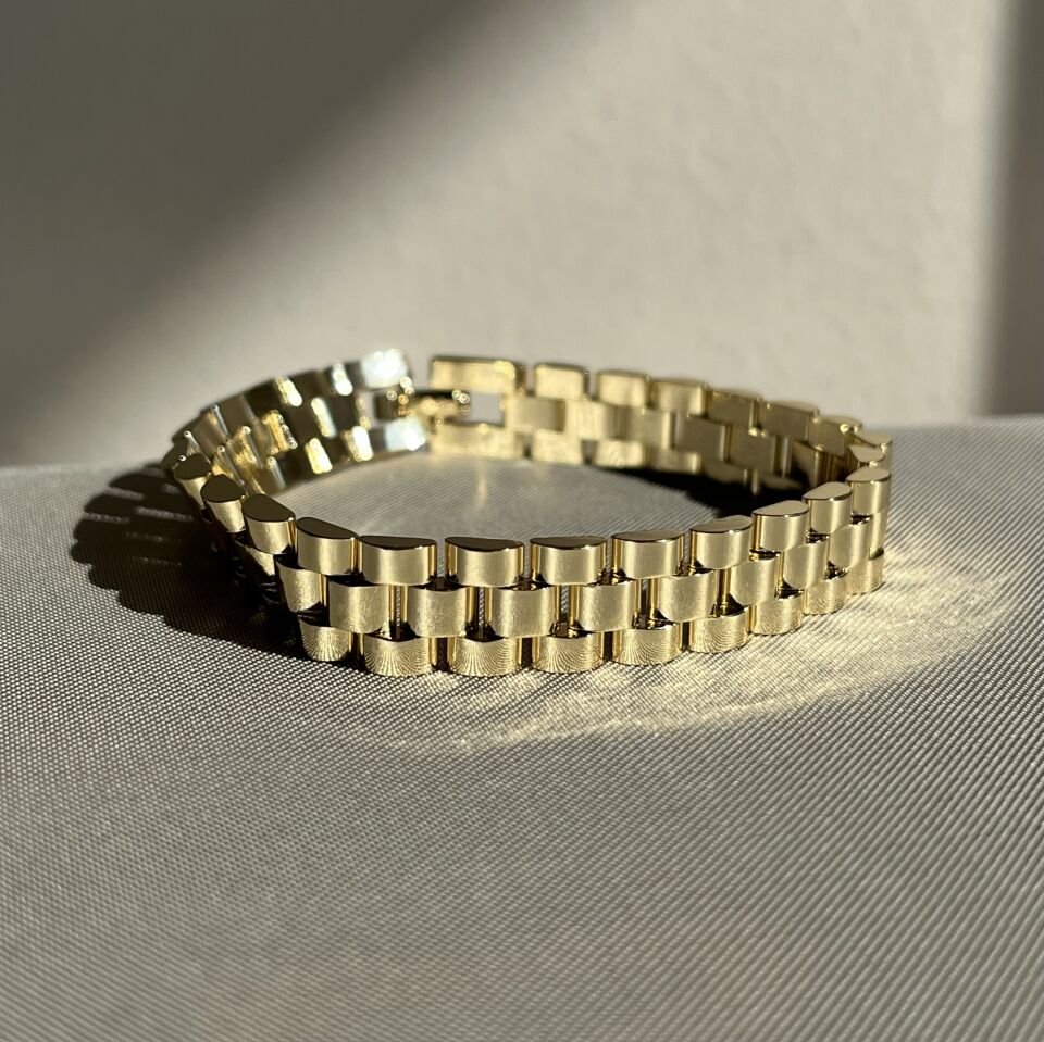 Altın işçiliği xuping bileklik