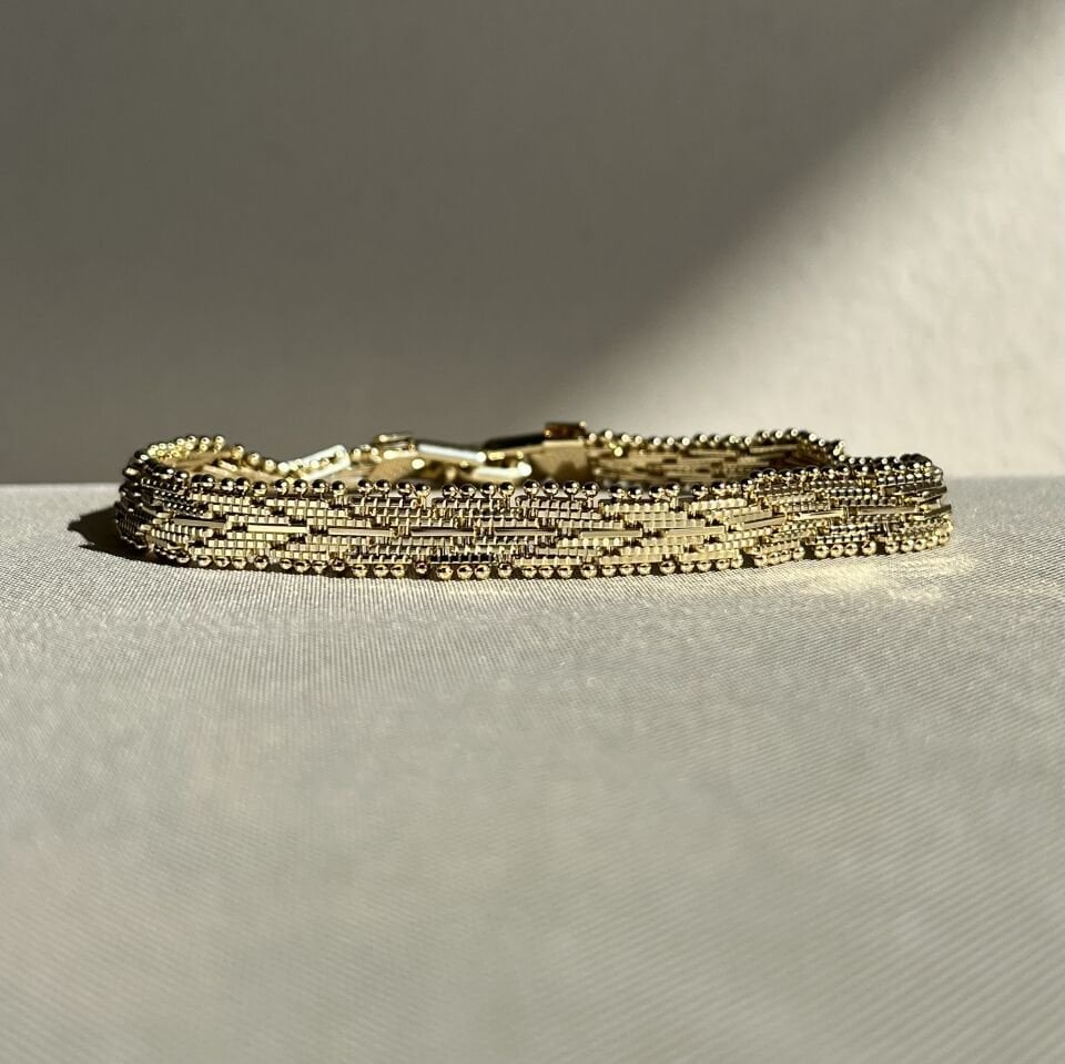 Altın işçiliği hasır model 5 mm xuping bileklik