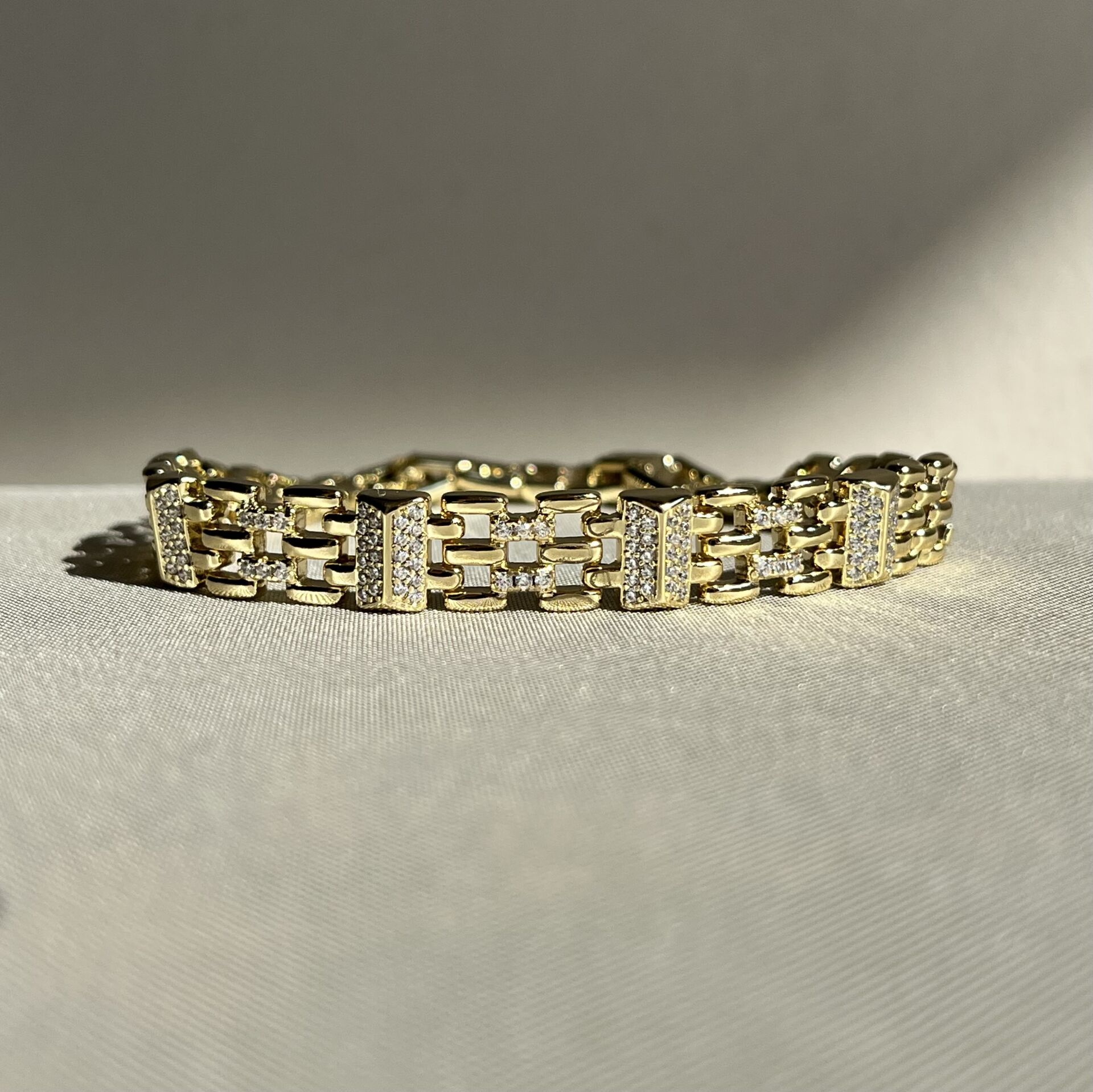 Pırlanta işçiliği xuping bileklik