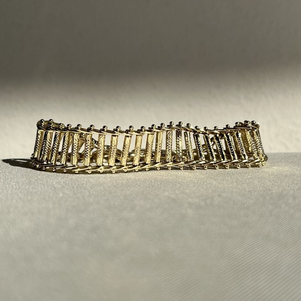 Altın işçiliği silindir model xuping bileklik