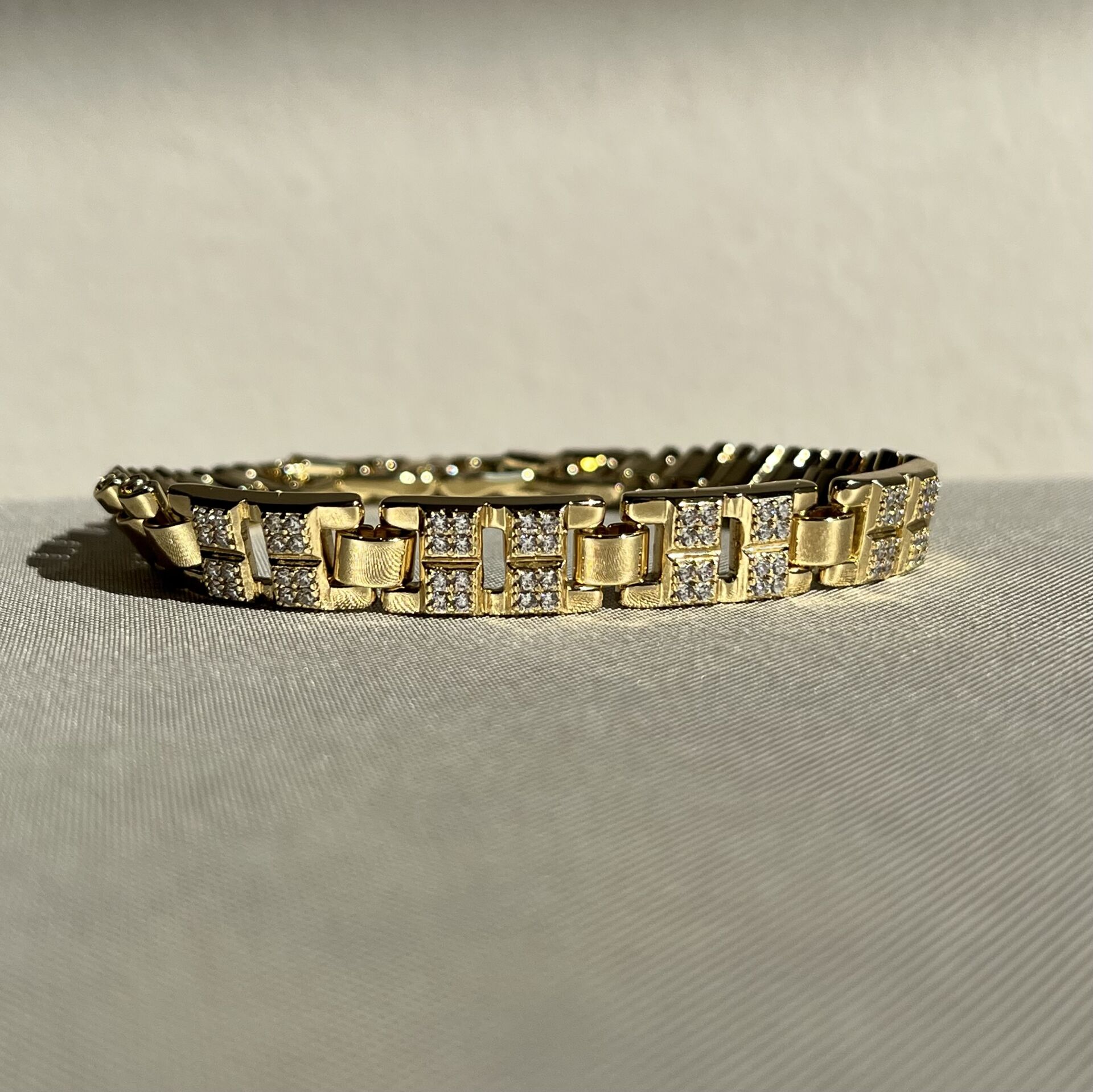 Pırlanta işçiliği xuping bileklik