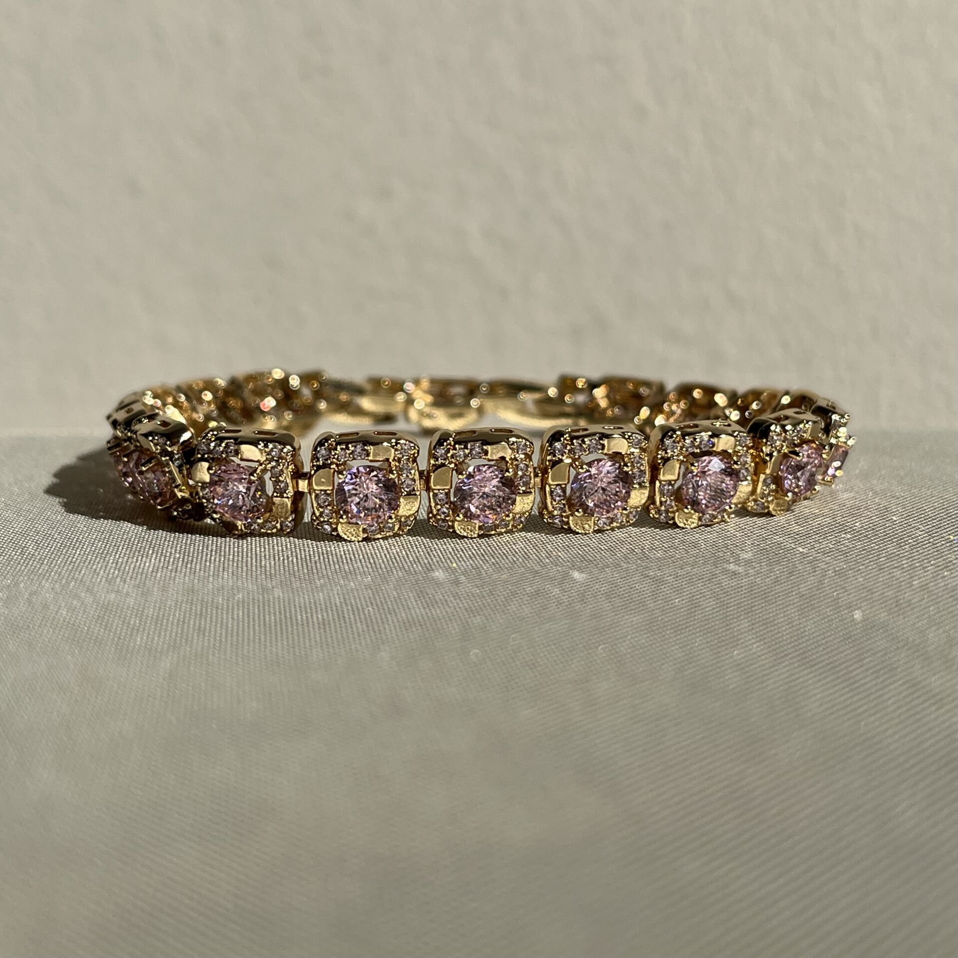 Pembe pırlanta montür xuping bileklik